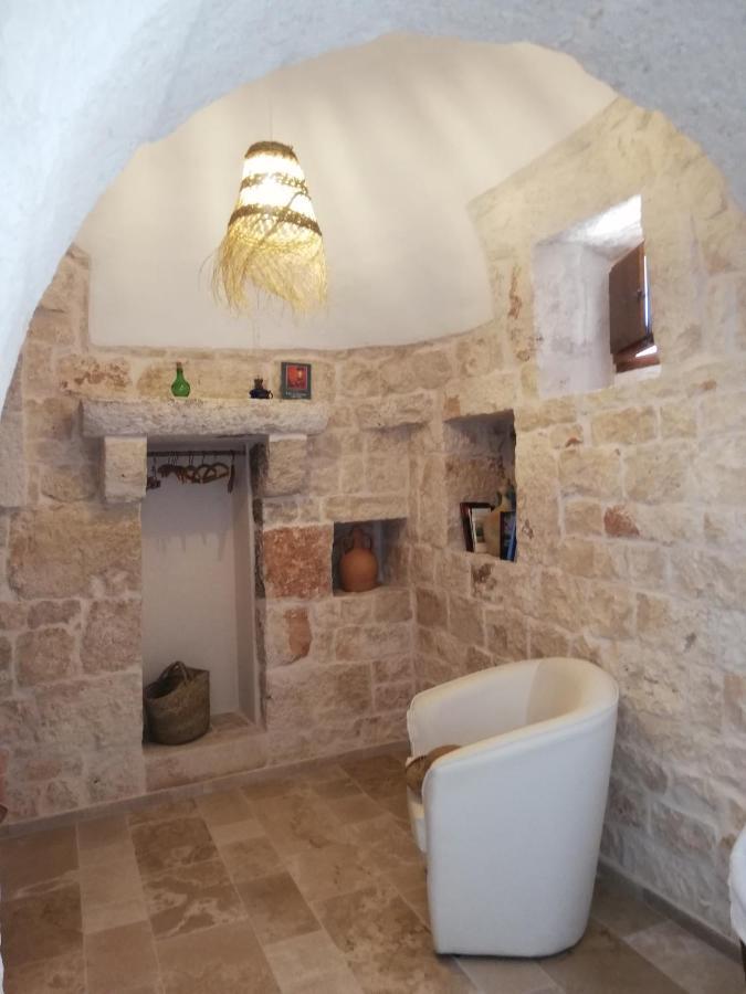 Holiday Home Trullo Antico Ostuni Bilik gambar