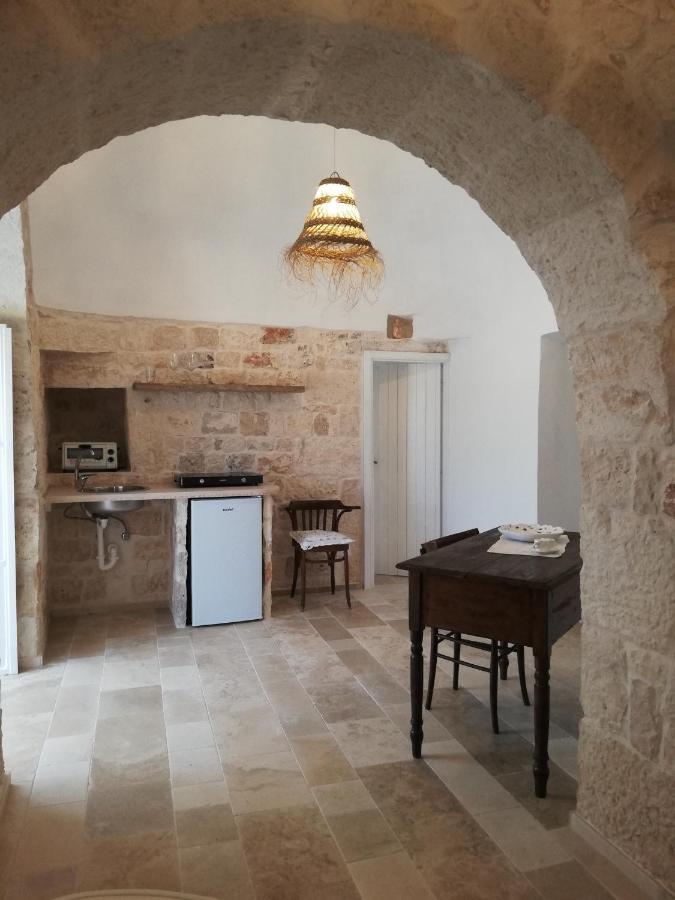 Holiday Home Trullo Antico Ostuni Bilik gambar