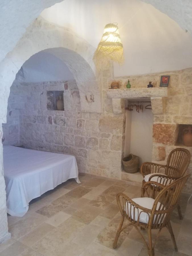 Holiday Home Trullo Antico Ostuni Luaran gambar