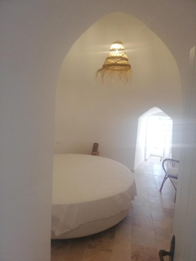 Holiday Home Trullo Antico Ostuni Luaran gambar