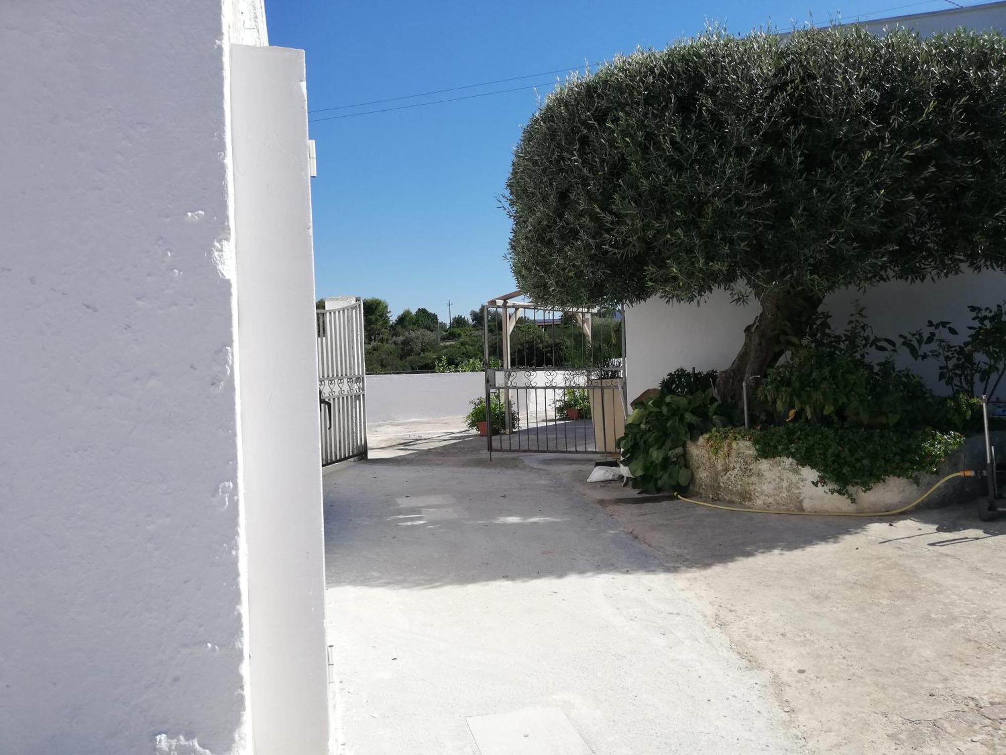 Holiday Home Trullo Antico Ostuni Bilik gambar